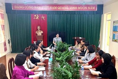 CHI BỘ TRƯỜNG MẦM NON HOÀNH SƠN TỔ CHỨC HỘI NGHỊ KIỂM ĐIỂM, ĐÁNH GIÁ VÀ XẾP LOẠI CHẤT LƯỢNG TẬP THỂ, CÁ NHÂN NĂM 2025